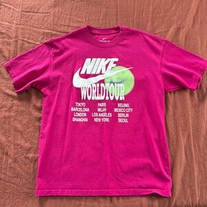 Nike men’s tee